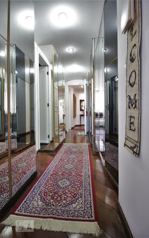 Apartamento à venda com 418m², 4 quartos e 3 vagasCloset