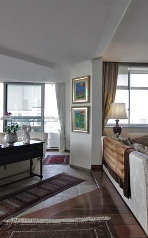 Apartamento à venda com 418m², 4 quartos e 3 vagasSala