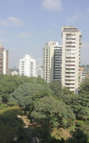 Apartamento à venda com 418m², 4 quartos e 3 vagasVista da sala de jantar