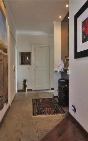 Apartamento à venda com 418m², 4 quartos e 3 vagasDetalhe da entrada