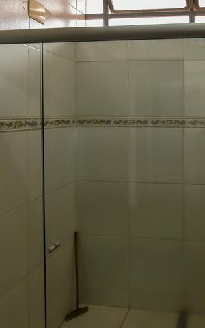 Casa à venda com 320m², 4 quartos e 2 vagasBanheiro Social