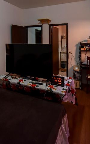 Casa à venda com 320m², 4 quartos e 2 vagasSuíte