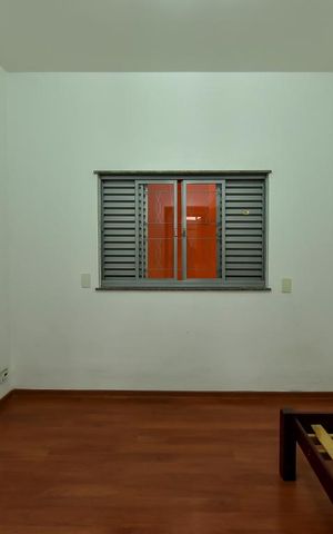Casa à venda com 320m², 4 quartos e 2 vagasQuarto 2