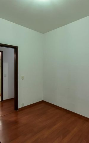 Casa à venda com 320m², 4 quartos e 2 vagasQuarto 2