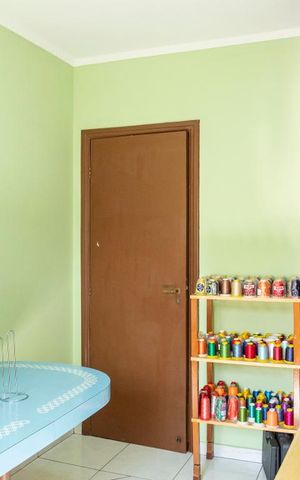 Casa à venda com 160m², 3 quartos e 1 vagaSuíte 1