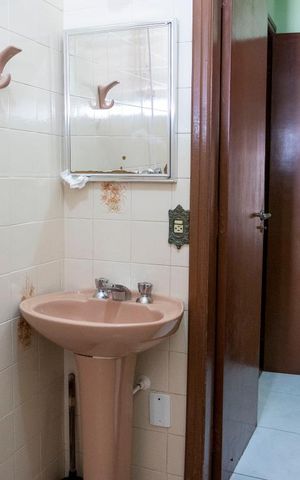 Casa à venda com 160m², 3 quartos e 1 vagaBanheiro da Suíte 2