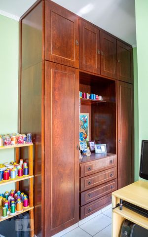 Casa à venda com 160m², 3 quartos e 1 vagaSuíte 1