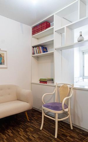 Studio à venda com 45m², 1 quarto e sem vaga Studio à venda com 45m², 1 quarto e sem vagaSala de Estar