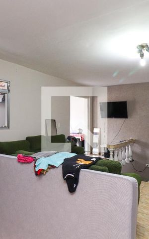 Casa à venda com 160m², 3 quartos e 2 vagasSala e Quarto