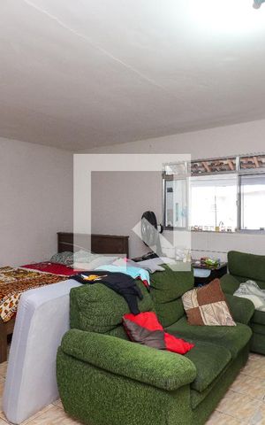 Casa à venda com 160m², 3 quartos e 2 vagasSala e Quarto