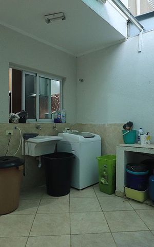 Casa para alugar com 130m², 3 quartos e 4 vagasÁrea de Serviço