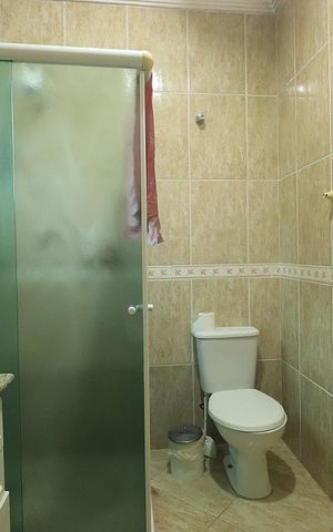 Casa para alugar com 130m², 3 quartos e 4 vagasBanheiro da Suíte