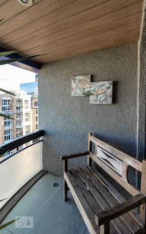 Apartamento à venda com 52m², 1 quarto e 1 vaga Apartamento à venda com 52m², 1 quarto e 1 vagaVaranda