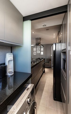 Apartamento à venda com 52m², 1 quarto e 1 vaga Apartamento à venda com 52m², 1 quarto e 1 vagaÁrea de Serviço
