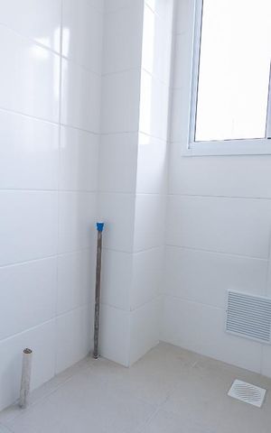 Apartamento à venda com 47m², 2 quartos e 1 vaga Apartamento à venda com 47m², 2 quartos e 1 vagaCozinha e Área de Serviço