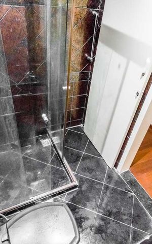 Apartamento para alugar com 70m², 2 quartos e 1 vaga Apartamento para alugar com 70m², 2 quartos e 1 vagaBanheiro