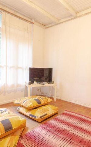Casa à venda com 300m², 7 quartos e 1 vaga Casa à venda com 300m², 7 quartos e 1 vagaQuarto 5
