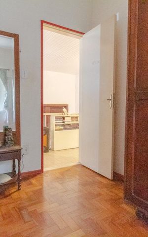 Casa à venda com 300m², 7 quartos e 1 vaga Casa à venda com 300m², 7 quartos e 1 vagaQuarto 1