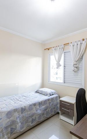 Casa à venda com 217m², 3 quartos e 5 vagas Casa à venda com 217m², 3 quartos e 5 vagasquarto 1