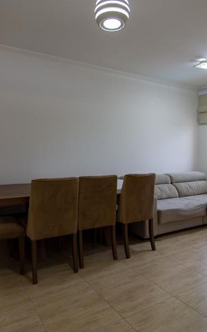 Apartamento à venda com 70m², 2 quartos e 1 vagaSala