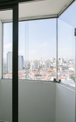 Apartamento para alugar com 64m², 2 quartos e 1 vagaVaranda