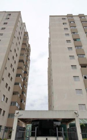 Apartamento para alugar com 64m², 2 quartos e 1 vagaFachada