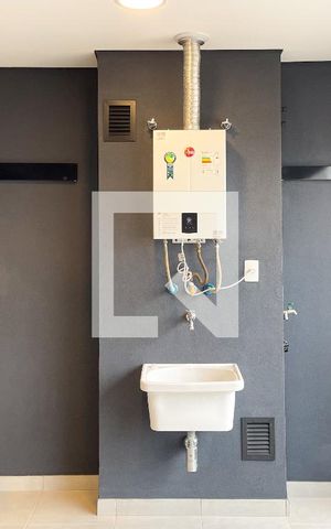 Apartamento à venda com 64m², 2 quartos e 1 vaga Apartamento à venda com 64m², 2 quartos e 1 vagaVaranda