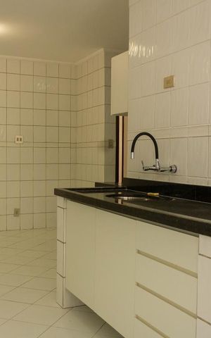 Casa para alugar com 185m², 4 quartos e 3 vagas Casa para alugar com 185m², 4 quartos e 3 vagasCozinha