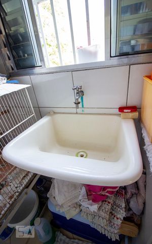 Casa à venda com 600m², 4 quartos e 15 vagasÁrea de Serviço