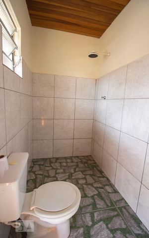 Casa à venda com 600m², 4 quartos e 15 vagasBanheiro de Serviço
