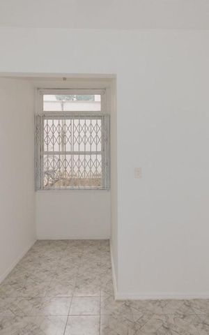 Apartamento à venda com 103m², 3 quartos e sem vagaQuarto 2