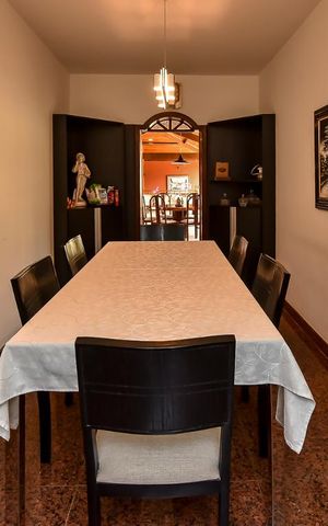 Casa à venda com 650m², 5 quartos e 4 vagasSala de Jantar