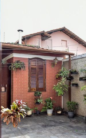 Casa à venda com 650m², 5 quartos e 4 vagasVista da Suíte 2
