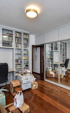 Casa à venda com 650m², 5 quartos e 4 vagasQuarto 1