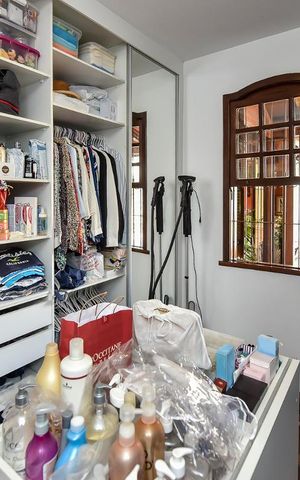 Casa à venda com 650m², 5 quartos e 4 vagasCloset da Suíte Master