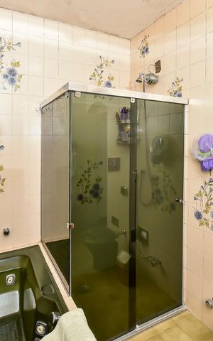 Casa à venda com 650m², 5 quartos e 4 vagasBanheiro da Suíte Master