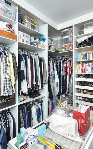 Casa à venda com 650m², 5 quartos e 4 vagasCloset da Suíte Master