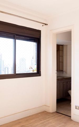 Apartamento à venda com 200m², 4 quartos e 3 vagasSuíte 2