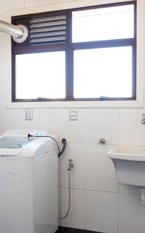 Apartamento à venda com 200m², 4 quartos e 3 vagasÁrea de Serviço