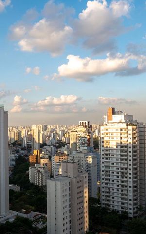Apartamento à venda com 200m², 4 quartos e 3 vagasVista