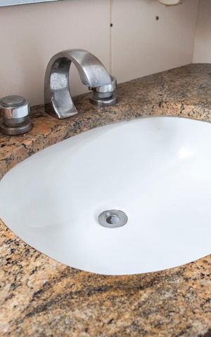 Apartamento à venda com 200m², 4 quartos e 3 vagasBanheiro da Suíte 2