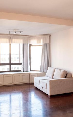 Apartamento à venda com 200m², 4 quartos e 3 vagasSala