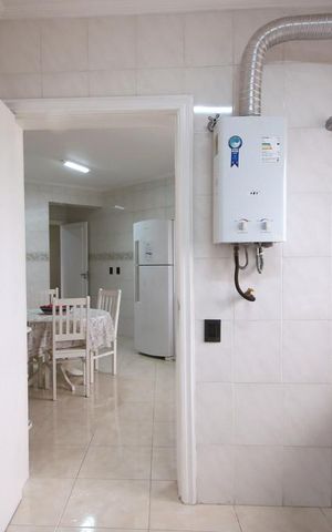 Apartamento à venda com 190m², 4 quartos e 4 vagasÁrea de Serviço
