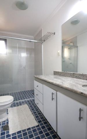 Apartamento à venda com 190m², 4 quartos e 4 vagasBanheiro