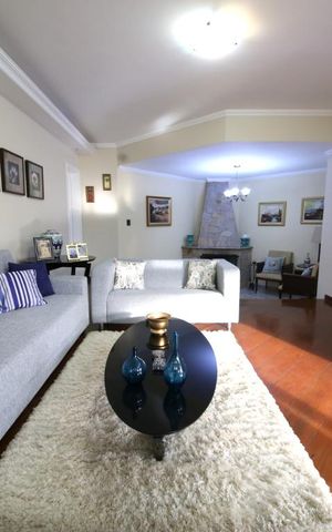 Apartamento à venda com 190m², 4 quartos e 4 vagasSala