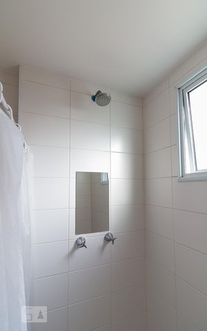 Apartamento para alugar com 129m², 3 quartos e 3 vagasBanheiro quarto 1 suíte - chuveiro