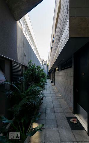Apartamento para alugar com 35m², 1 quarto e sem vagaÁrea comum - Entrada
