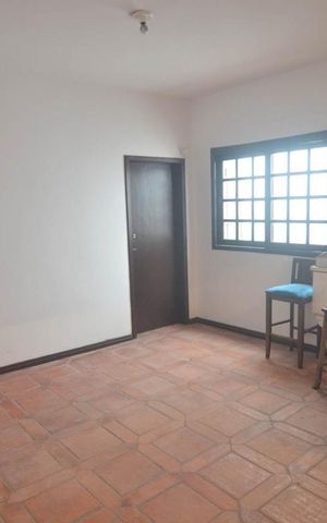 Casa à venda com 250m², 3 quartos e 6 vagasDepósito