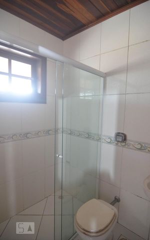 Casa à venda com 250m², 3 quartos e 6 vagasBanheiro Suíte