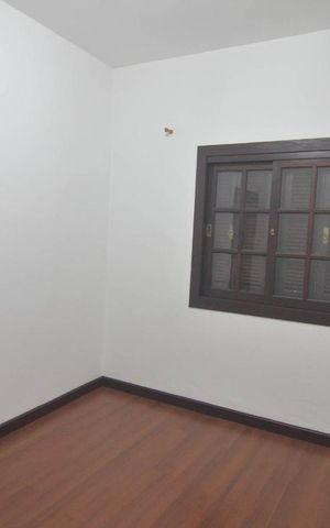 Casa à venda com 250m², 3 quartos e 6 vagasQuarto 1